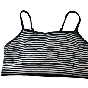 NWOT- Gef Stripped Sport Bra SZ Medium Color White & Blue